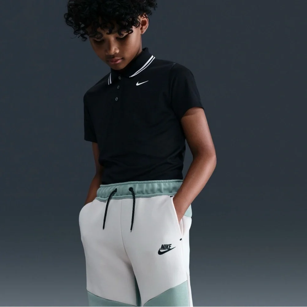 NWT Nike Sportswear Tech Fleece Joggers Pant Big Kids Size X Small HV5869 XS